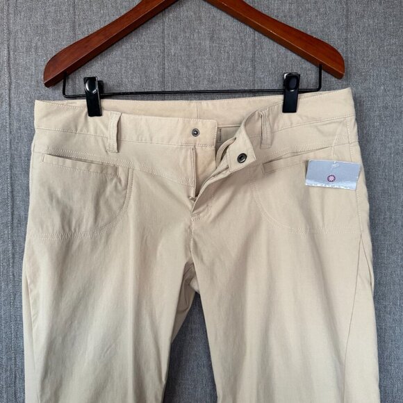 Athleta Dipper Tan Multi Pocket Cargo UPF 50 Low Rise Flare Leg Hiking Pants - Picture 4 of 17